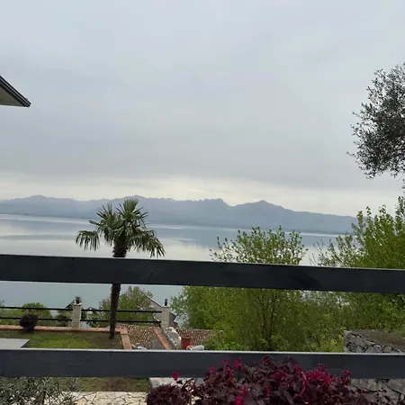 Nature Treasure Villa Zogaj (Shkoder)