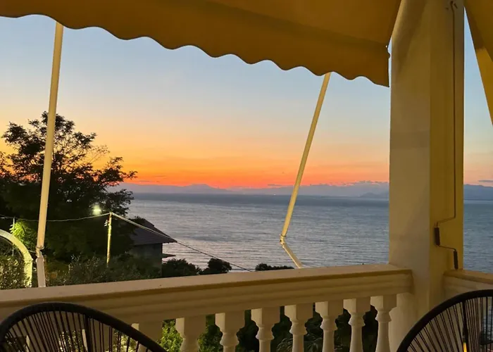 ヴィラ L Olive Zogaji